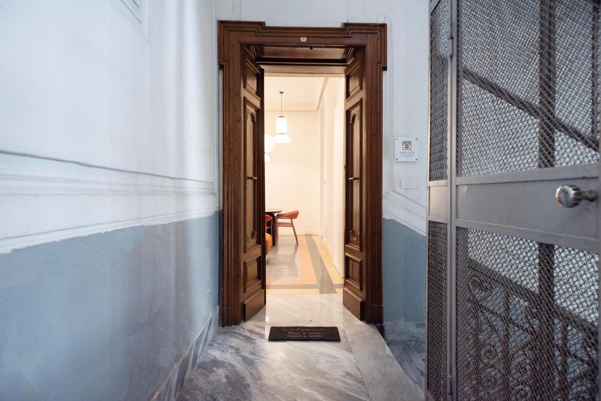 Santa Lucia Maison De Charme 나폴리 외부 사진