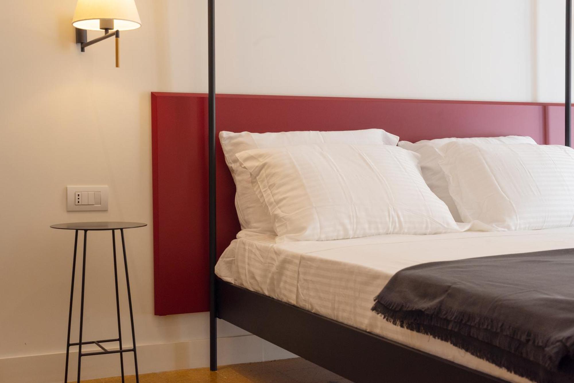 Santa Lucia Maison De Charme 나폴리 외부 사진